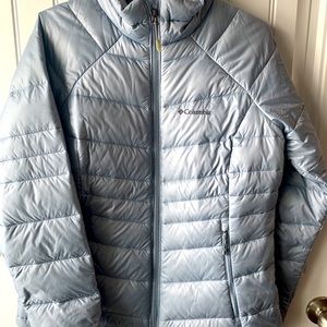 Silver/Grey Columbia Puffer Jacket size Large